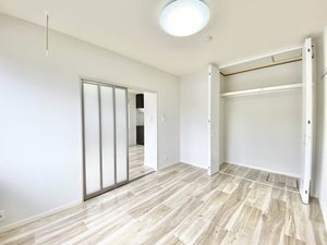 ファミール・メゾンⅡ 0102号-9