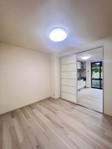 ファミールアサノ A102号-8