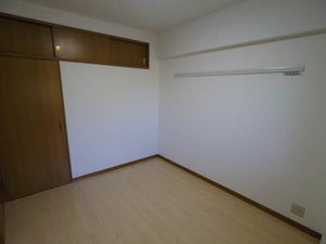 サンモール富吉 A102号-13