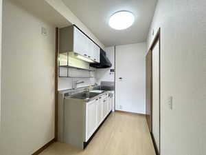 サンモール富吉 B201号-4