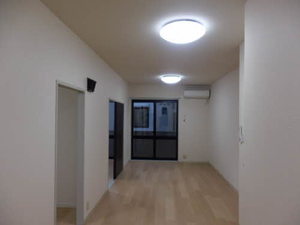 ハイタウン日の出 A102号-8