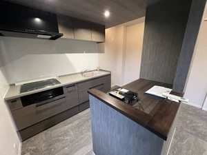 ディアス三ツ屋B102-2