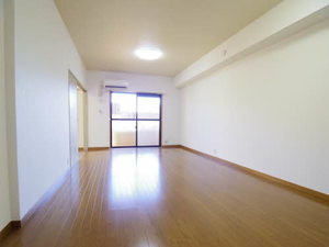 三渓ヒルズ E107号-2