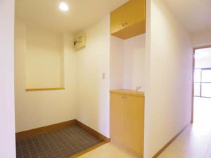 三渓ヒルズ E206号-13