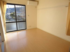 シャルマンアベニール A201号-2