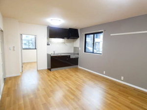 フローレンス D101号-2