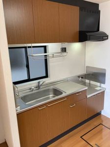 アベニュー向 B102号-8