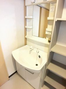 ＡＳＴＥＲＩＡ 0502号-8