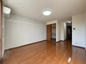 マーガレット A102号-2