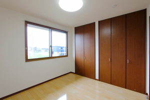 Ｒ－ｌｅａｆ 0202号-6