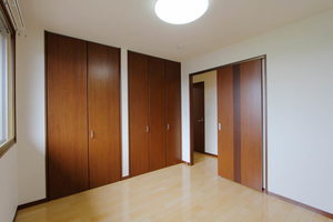 Ｒ－ｌｅａｆ 0202号-7