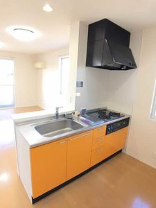 ユートピア東山 C201号-4