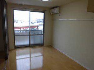 ブランコムネージュ B202号-4