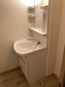 サニーコート久居 B101号-6