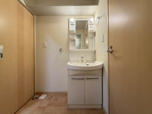 ソフィア　ナカツチ B206号-5