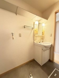 シャローム本郷 B101号-11