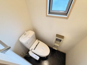 シャローム本郷 C102号-9