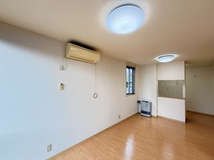 シャローム本郷 C102号-11