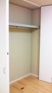 メゾンソラーナ A102号-9