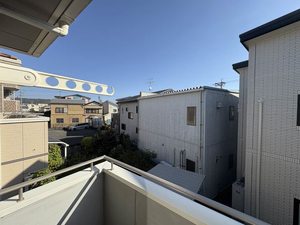 メゾンソラーナ A201号-13