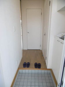 クレアーレ壱番館 A102号-7