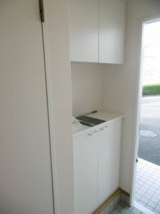 クレアーレ壱番館 A102号-8