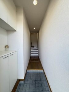 クレアーレ壱番館 A201号-3