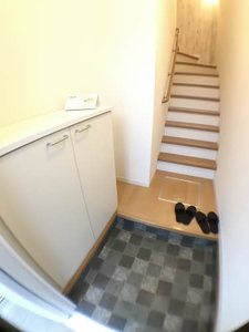 アーバンスクエア E201号-8