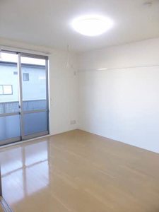 アイリス E202号-9