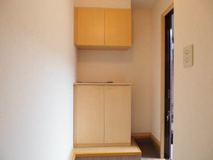 パークヒルズ A102号-3