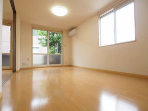 パークヒルズ A102号-5