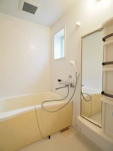 パークヒルズ A102号-11