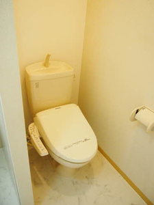 メゾン・エルミオーレ 0202号-11