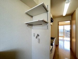 メゾン・エルミオーレ 0203号-15