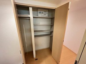 サニーサイド東山 A301号-12