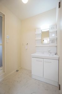 ＡＭＡＤＥＵＳ 0202号-6