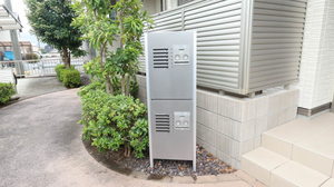 Ｃｅｎｔ‐Ｌｉｖｉｅ 0102号-4