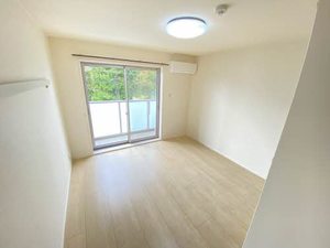 セピアコート N202号-9