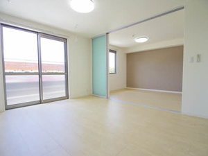 Ｃｅｎｔ　Ｌｉｖｉｅ 0201号-3