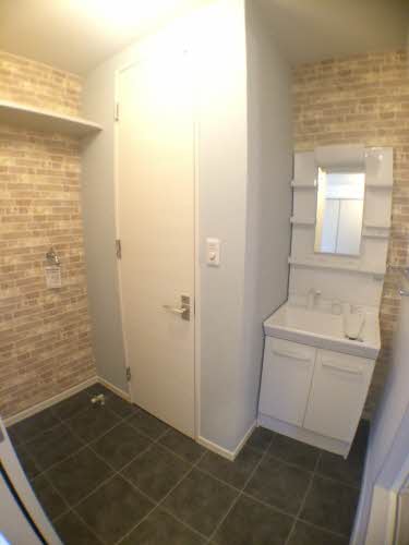 Ｔ．ＴＯＷＮアンティエ B201号-5