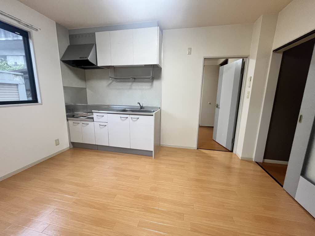 サンピア杭瀬 A102号-6