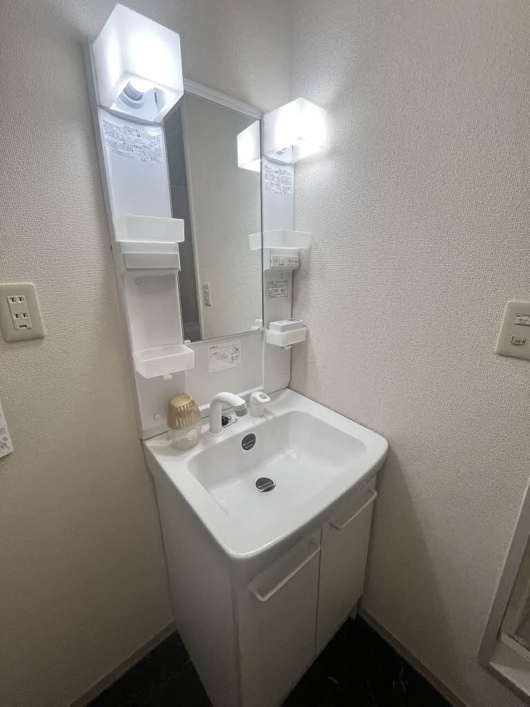 サンピア杭瀬 A102号-10