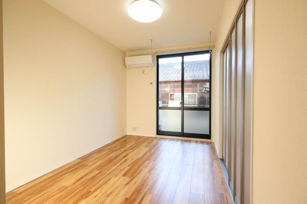 アルシオネ宮の前 B102号-10