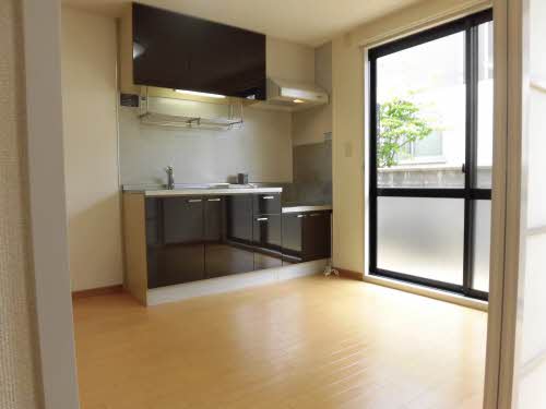 ヴィラ　リーリエ 0102号-2