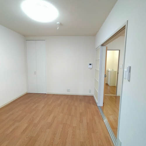 サニーフラット A102号-3