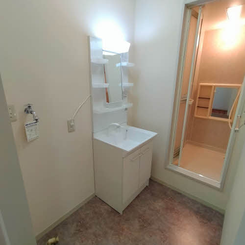 サニーフラット A102号-11