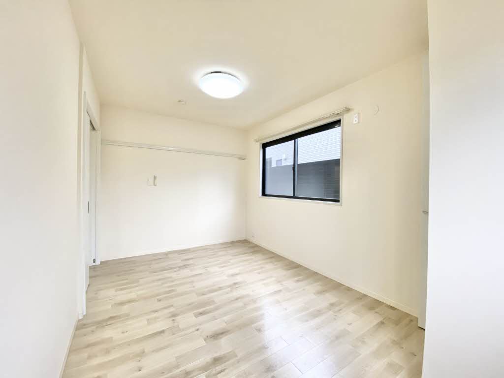 アベニュー加茂 0102号-8