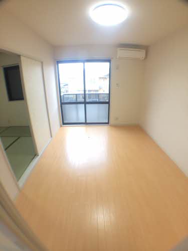 ディアス持川 A202号-3