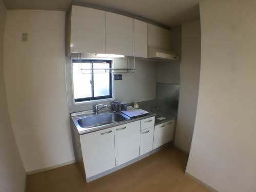 ファミール C102号-2