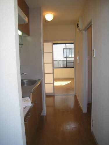 メープルハウス 0202号-3